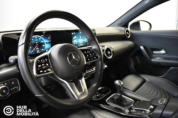 MERCEDES-BENZ A 180 d Executive